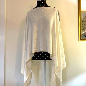 NWT Lululemon Hearts Compass Ponco